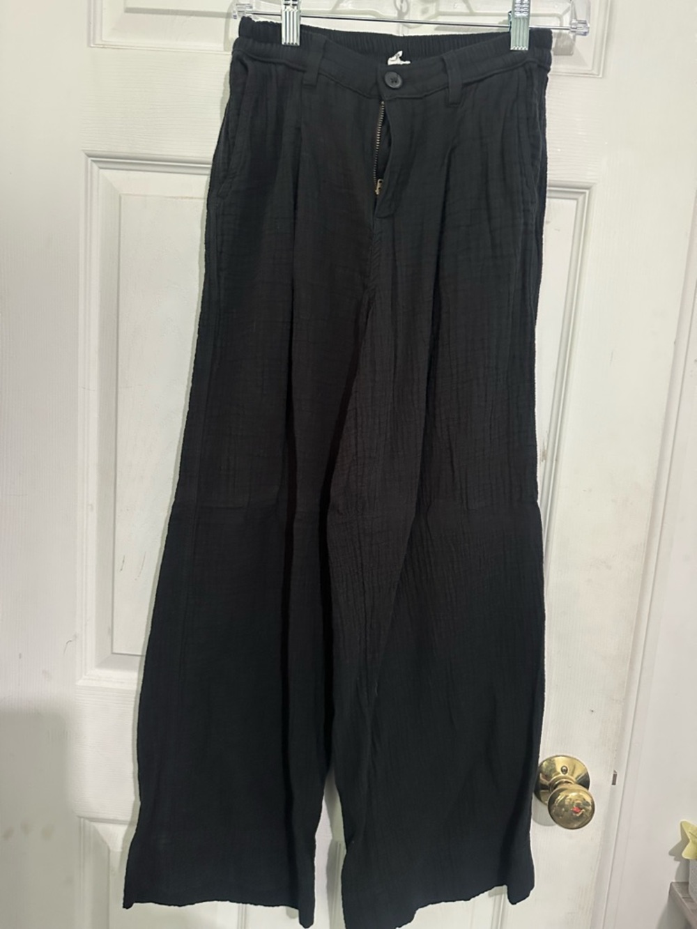 aerie Black Wide-Leg Lightweight Pants